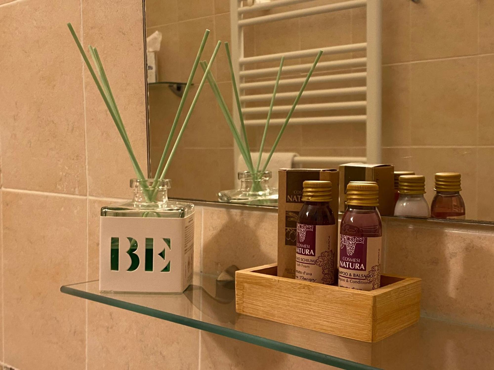 Betty'S House Bed & Breakfast ลาซีเซ ภายนอก รูปภาพ