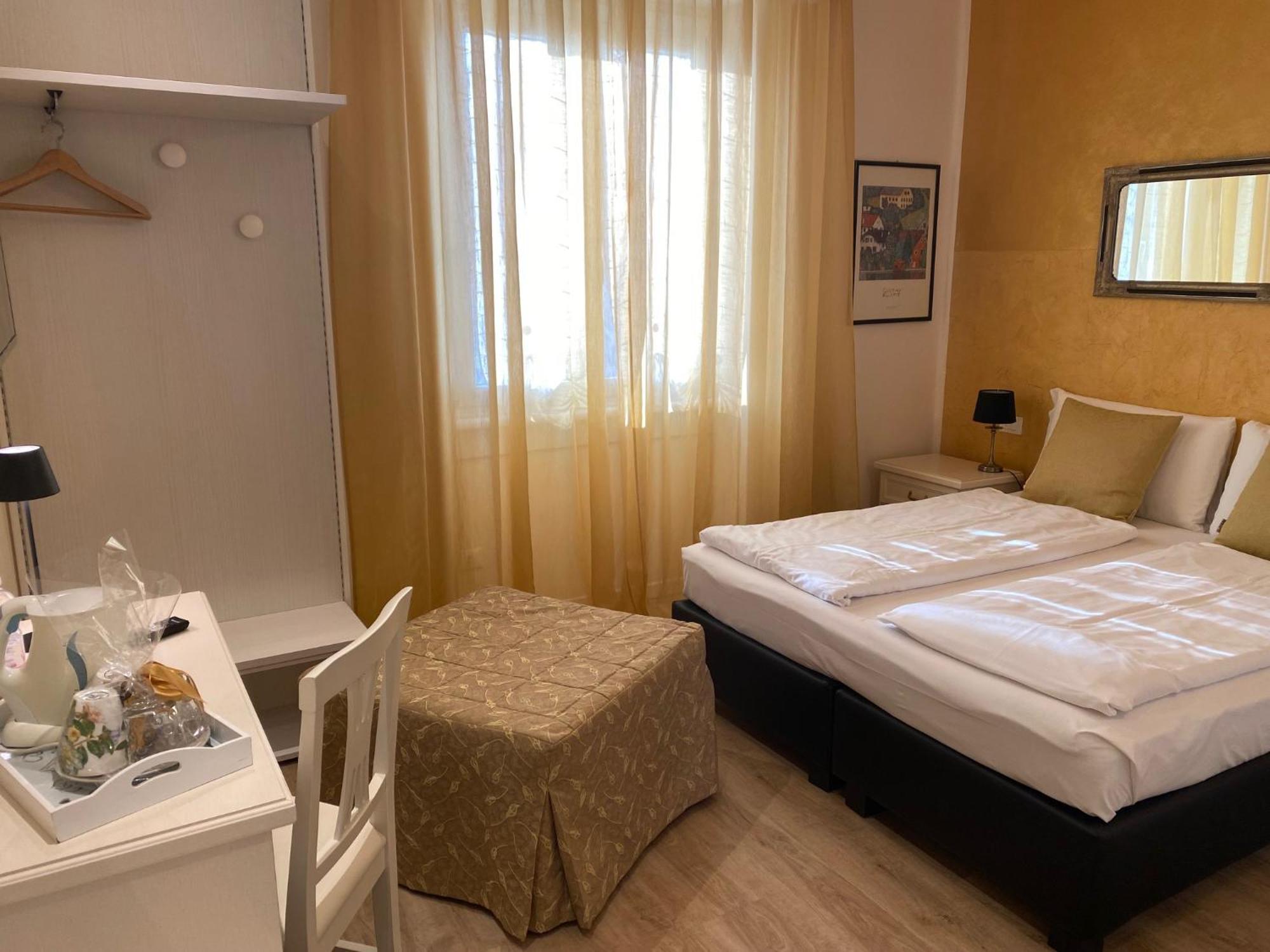 Betty'S House Bed & Breakfast ลาซีเซ ภายนอก รูปภาพ
